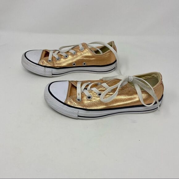 GOLD! Chucks Low-tops- Size 6 - Picture 5 of 12